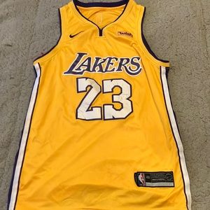 Lebron James Nike jersey
